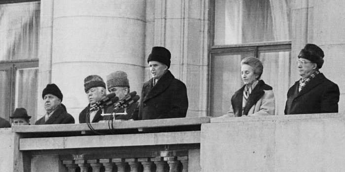 Le balcon de Ceaucescu - Visite de l'ancien Comité Central du Parti Communiste roumain