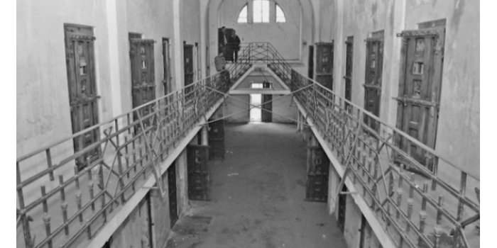 Visite - La prison de Piteşti